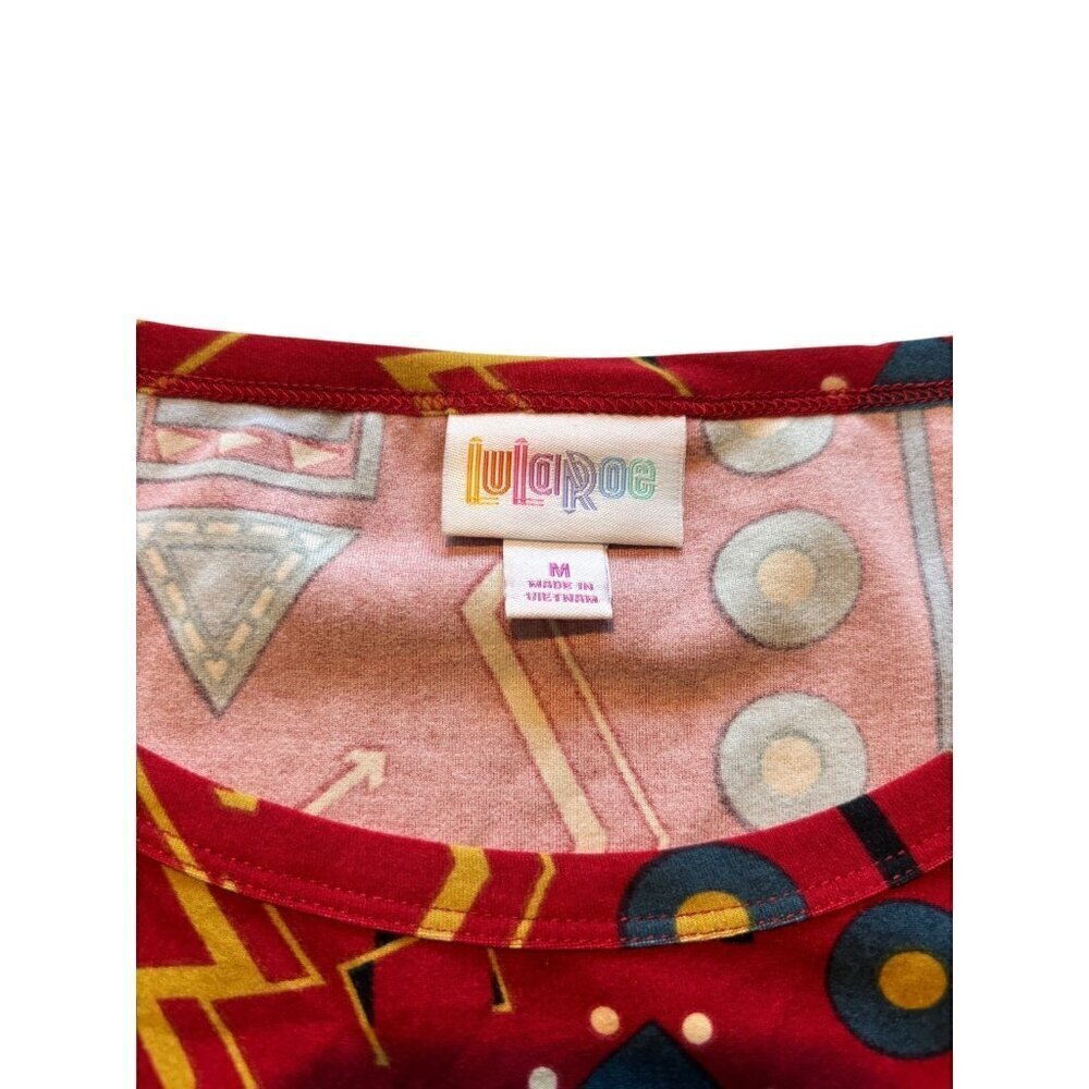LuLaRoe Gigi Women's Red Design Top - Picture 4 of 7